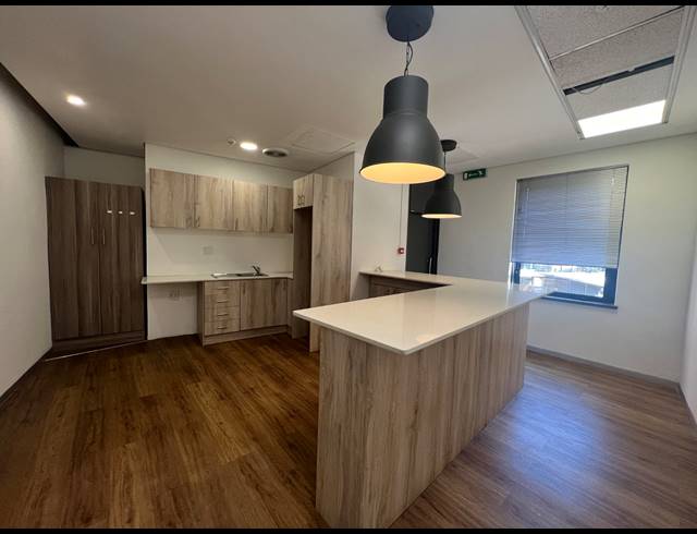 344M² OFFICE TO LET IN MELROSE ARCH